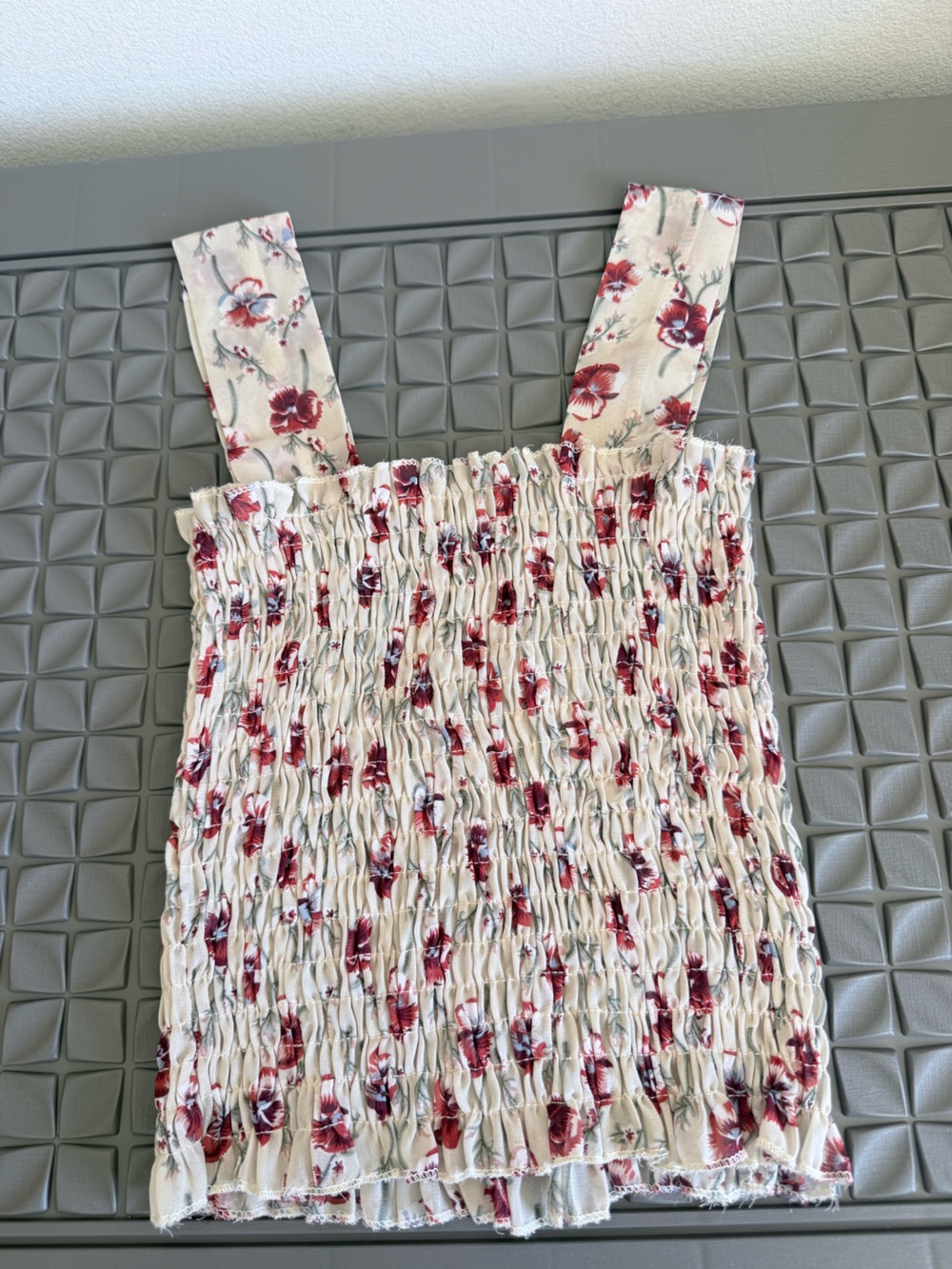 Smocked Floral Cami Top in Cream and Red